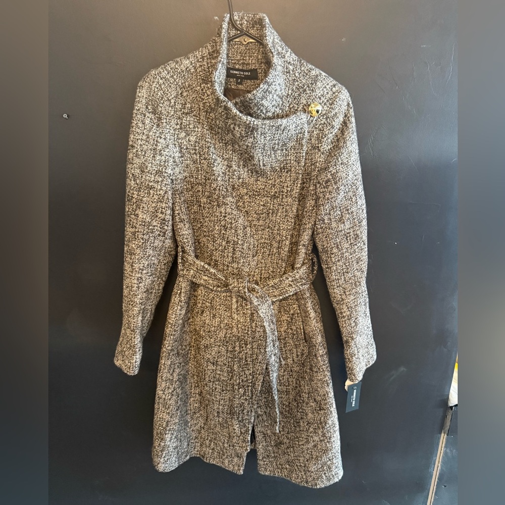 Kenneth Cole New York Women’s Coat – Size 2 (NWT)